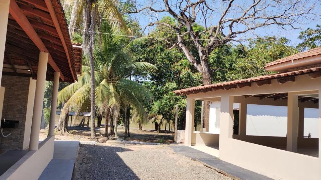 Hotel E Pousada 3 Irmaos Coxim Exterior foto